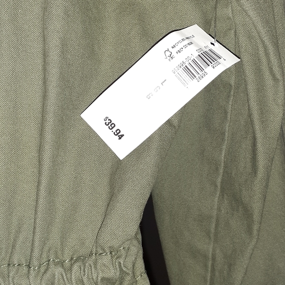 Old Navy size L drawstring green zip up jacket. Never worn - Picture 1 of 3